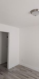 Beau 4 1/2 bien situé - Vanier - Photo 3