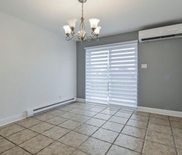 351 Rue Corbin, Laval (Sainte-Rose), QC H7L - Photo 6