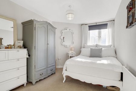 Whitestone Way, Croydon - Photo 3