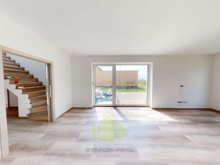 Pronájem domu 138 m2 - Photo 2