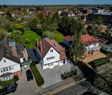 6 bedroom detached house to rent - Photo 1