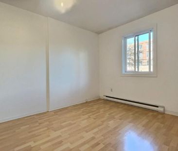 2 CH - 1 SDB - Montréal - $1,345 /mo - Photo 1
