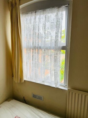 Room in a Shared House, Preston Road, B26 - Photo 2
