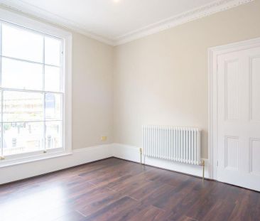 6 bedroom terraced house to rent - Photo 5