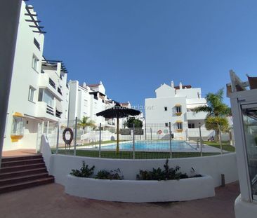 Apartamento en Estepona, Estepona, alquiler - Photo 6