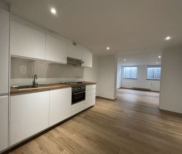 Appartement te huur - Photo 1