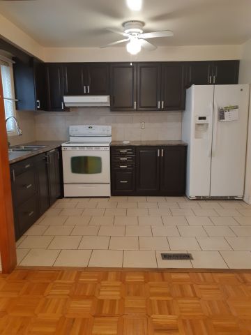 For Lease - 85 Halfmoon Square, Toronto, Ontario - Photo 3