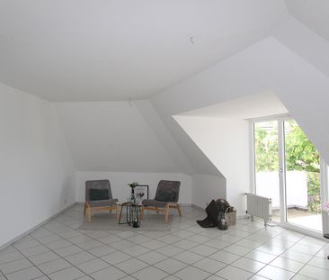 *Schöne, zentral gelegene, 2-Zimmer Dachgeschosswohnung mit eigenem... - Photo 4