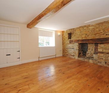 2 bedroom cottage to rent - Photo 1