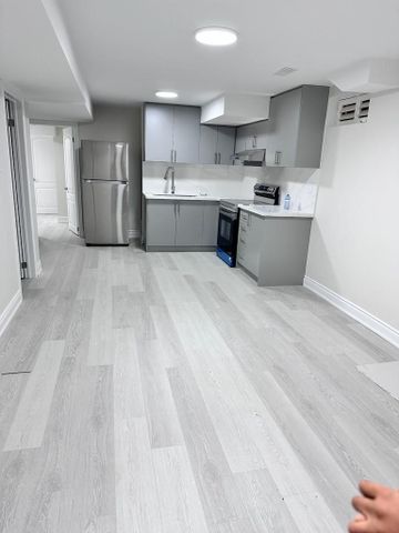 For Lease - 7260 Milano Court, Mississauga, Ontario - Photo 3