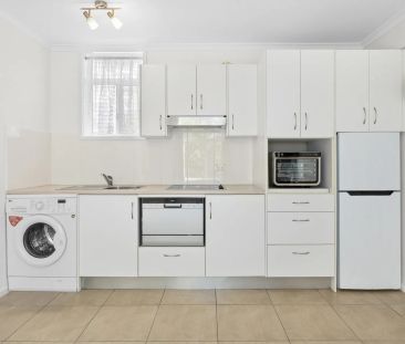 Stylish City-Fringe Living - Photo 3