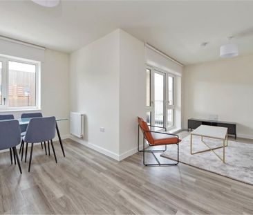 2 bedroom flat to rent - Photo 3