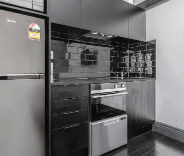 Effortless City Living - Well-Situated 2-Bedroom Apartment - Photo 4