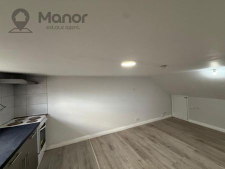 Studio to rent - Photo 2