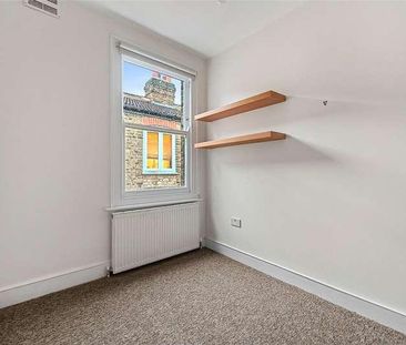 Larden Road, London, W3 - Photo 5