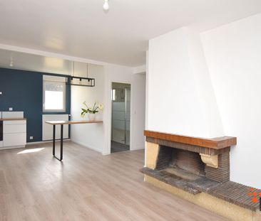 Location Maison 5 pièces 79m² - Photo 2