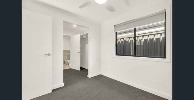 Welcome to your new home in the sought-after Munno Para Downs neighbourhood Olivewood Estate - Photo 1