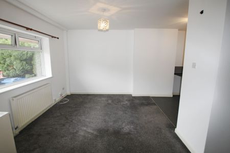 16a Lindi Avenue, Warrington - Photo 2