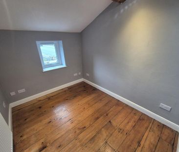 3 bedroom end of terrace house to rent - Photo 1