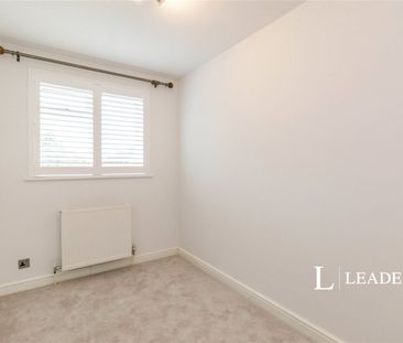 3 bedroom semi detached to rent Egmont Road, Walton-on-Thames, Surr... - Photo 4