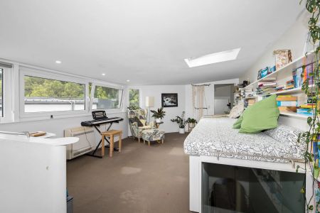 Updated home with versatile family friendly layout. - Photo 3