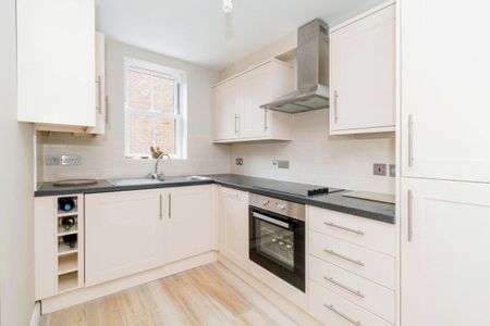 Southampton Road - Photo 4