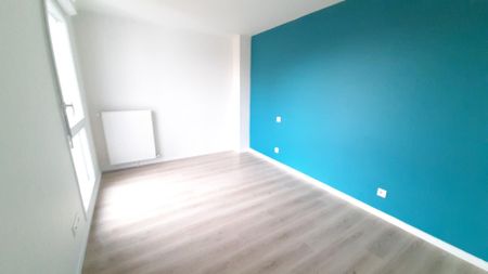 location Appartement T2 DE 42m² À CHAMPIGNY SUR MARNE - Photo 2