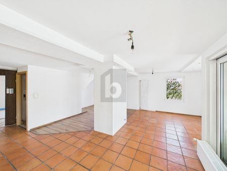 3.5 Zimmer, 111 m², 1. Stock - Photo 2