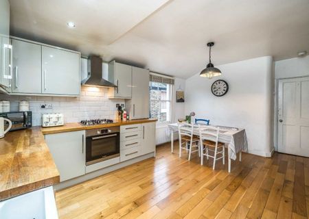Burnbury Road, SW12 0EJ, London - Photo 4