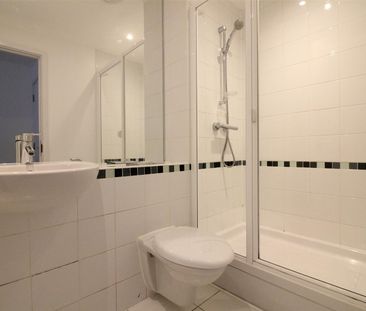 Eden Grove, London - Photo 6