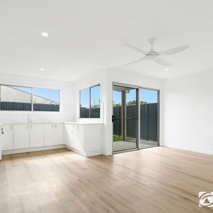 Walk to the beautiful Lakes Estate - Photo 1