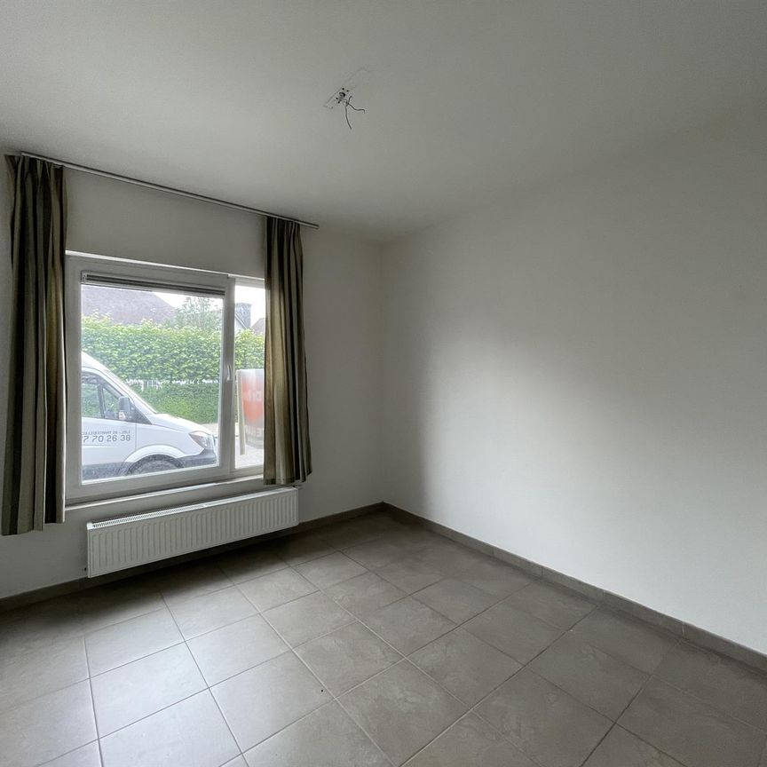 ERONDEGEM - Gelijkvloers appartement met ruim terras - Foto 1