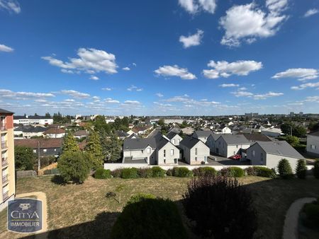 Location Appartement 3 pièces 68m² LAVAL 53000 - Photo 5