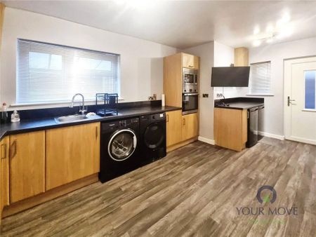 2 bedroom semi-detached house to rent - Photo 5