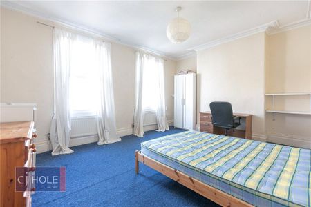 6 bedroom terraced house to rent - Photo 4