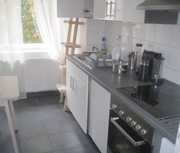 Top Lage ! Geschmackvoll eingerichtetes Apartment mit Balkon in Sta... - Photo 3