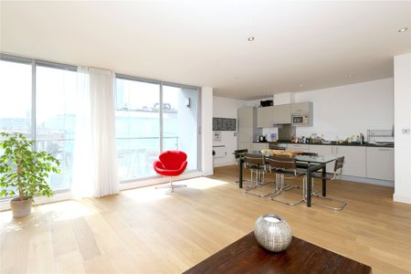 Dereham Place, Shoreditch, London, EC2A 3HJ - Photo 2