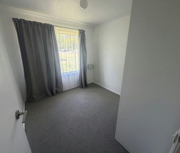 Renovated Family Home in Windradyne - Photo 5