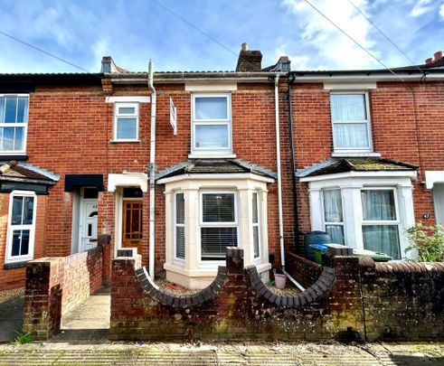 4 bedroom terraced house to rent - Photo 1