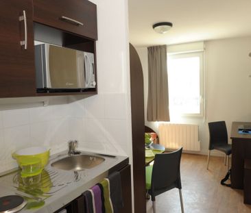Location Appartement 1 pièce 17m² - Photo 4