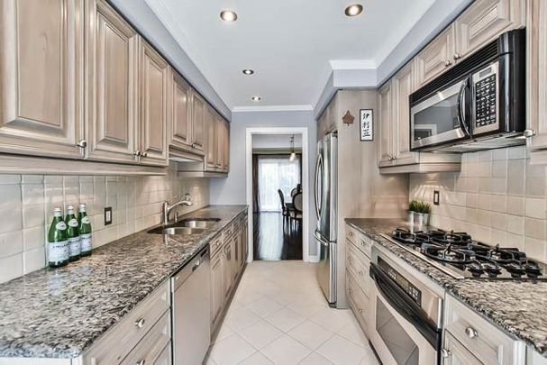 For Lease - 91 Confederation Way, Markham, Ontario - Photo 1