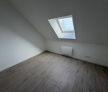 Location Maison 4 pièces 80m² POILLE SUR VEGRE 72350 - Photo 5