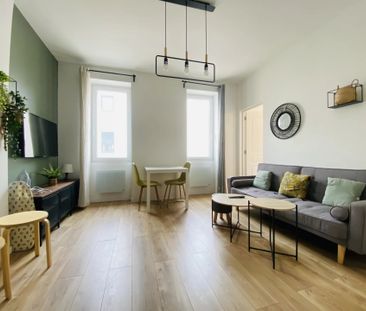 Location Appartement 2 pièces 30m² MARSEILLE 6ème - Photo 4