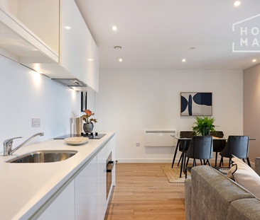 2 bedroom flat to rent - Photo 2