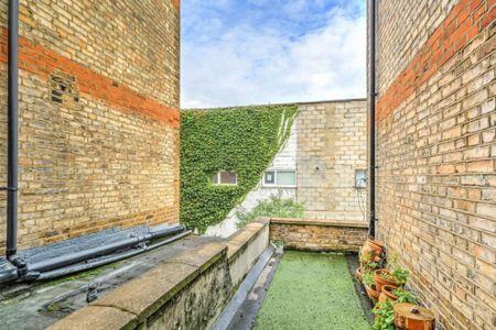 2 bedroom apartment to rent - Photo 5