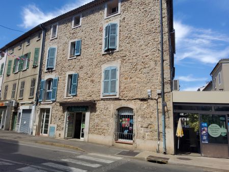 Location Appartement 3 pièces 57m² CUERS 83390 - Photo 5