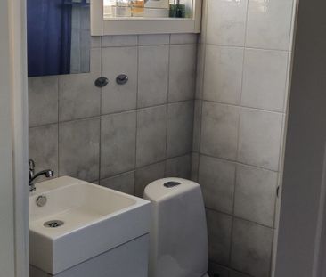 Blåsippsbacken, Vällingby - Photo 1