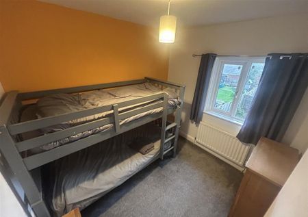 3 bedroom detached house to rent - Photo 5