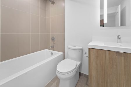 For Lease - 25 Cordova Avenue Unit# 902, Toronto, Ontario - Photo 3