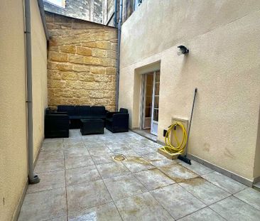 T2 MEUBLE QUARTIER VICTOIRE - Photo 1